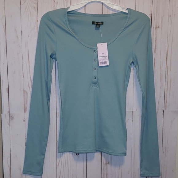 wild fable Tops - Long sleeve tee shirt, wild fable